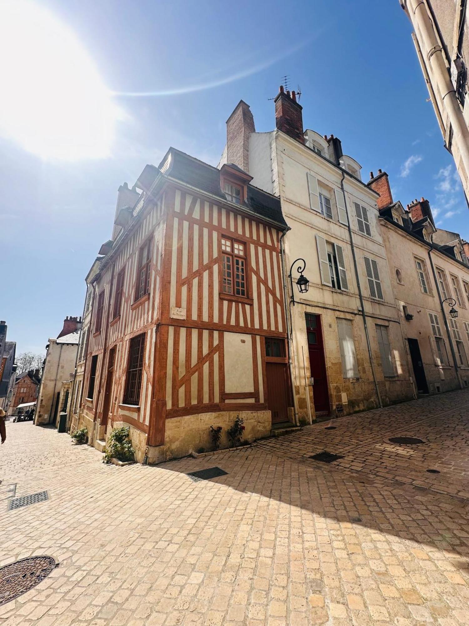Orleans Centre Historique - Charmant T2 - L'Evasion Orleanaise Extérieur photo